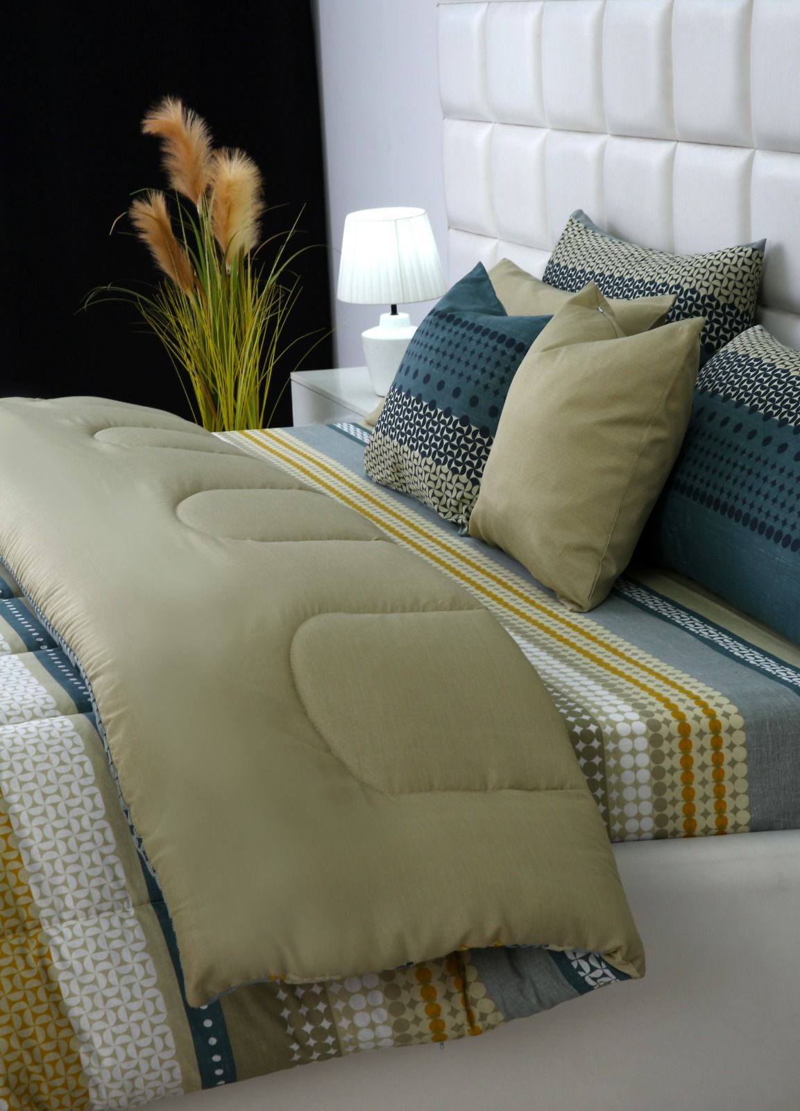 8 PCs Winter Comforter Set-Bohemian Comforters Apricot