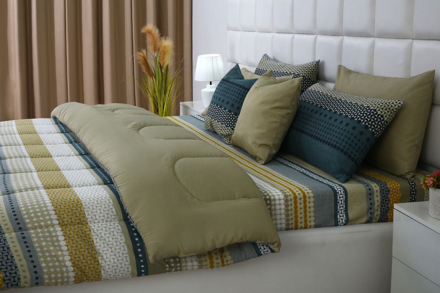 8 PCs Winter Comforter Set-Bohemian Comforters Apricot