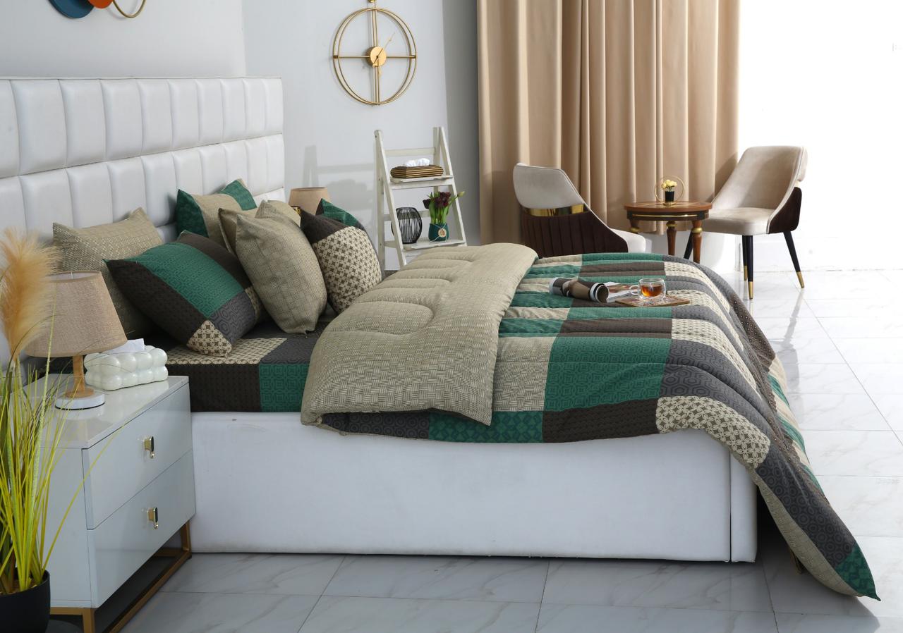 8 PCs Winter Razai Set-Vintage Patchwork Comforters Apricot