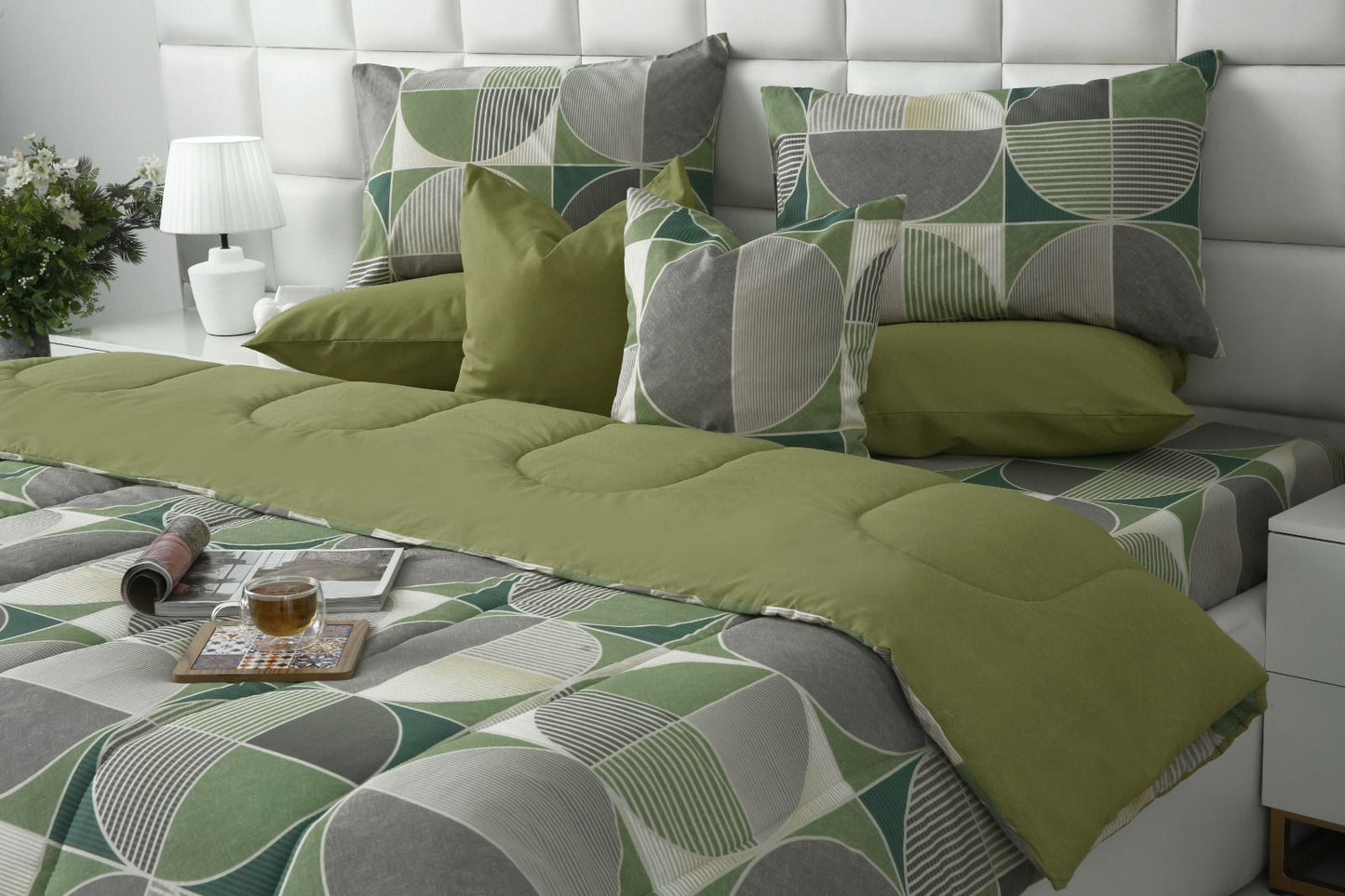 8 PCs Winter Razai Set-Neo Abstract Comforters Apricot