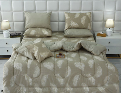 8 PCs Winter Comforter Set-Beige Feathers Comforters Apricot