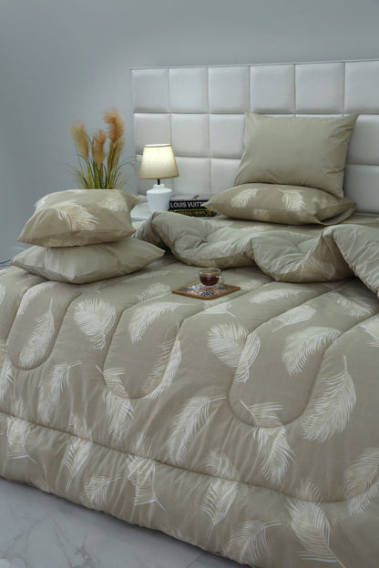 8 PCs Winter Comforter Set-Beige Feathers Comforters Apricot