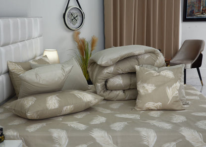 8 PCs Winter Comforter Set-Beige Feathers Comforters Apricot