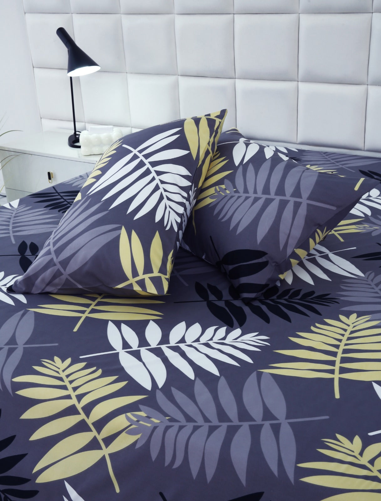 3 PCs Double Bed Sheet-Black Feathers BED SHEET Apricot