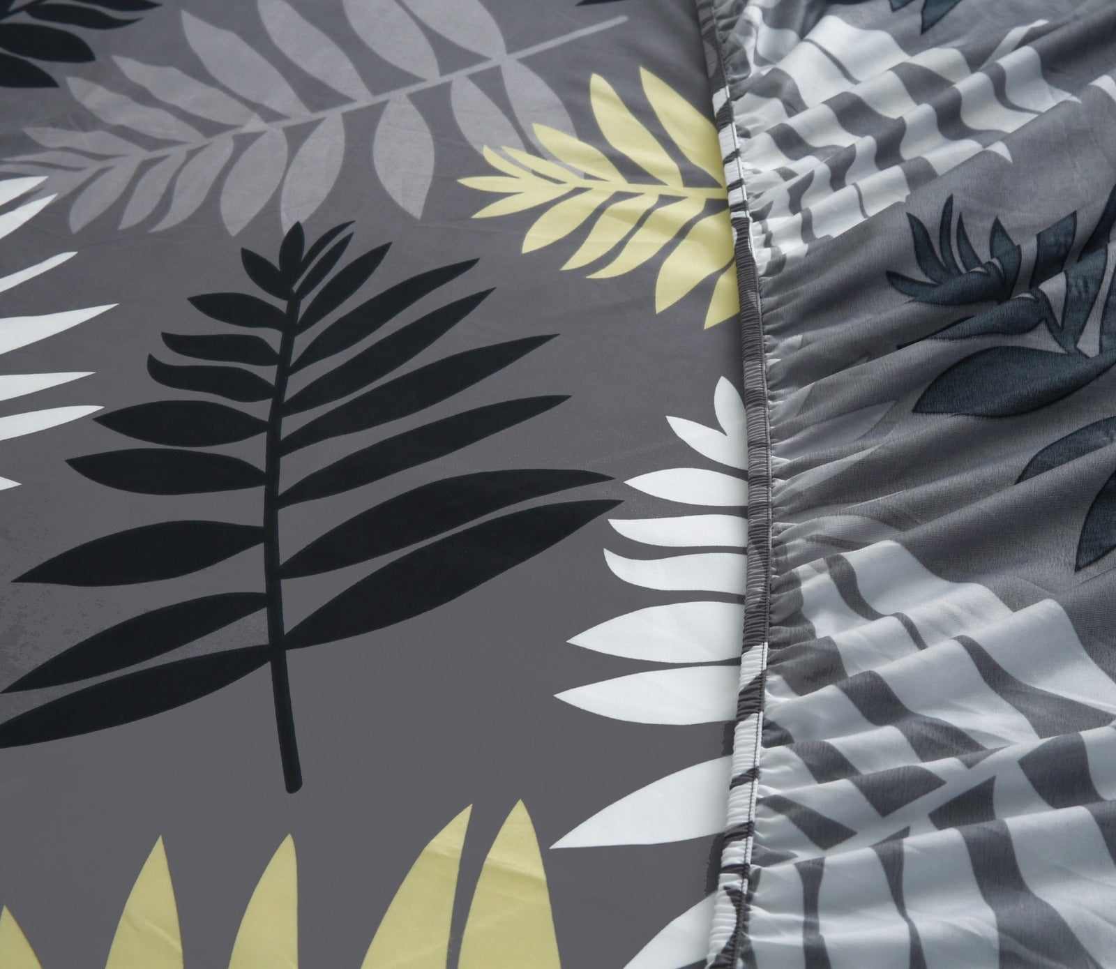 Fitted Bed Sheet-Black Feathers Fitted Sheets Apricot