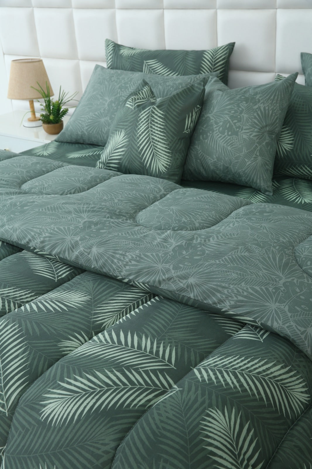 8 PCs Winter Razai Set-Emerald Feathers Comforters Apricot
