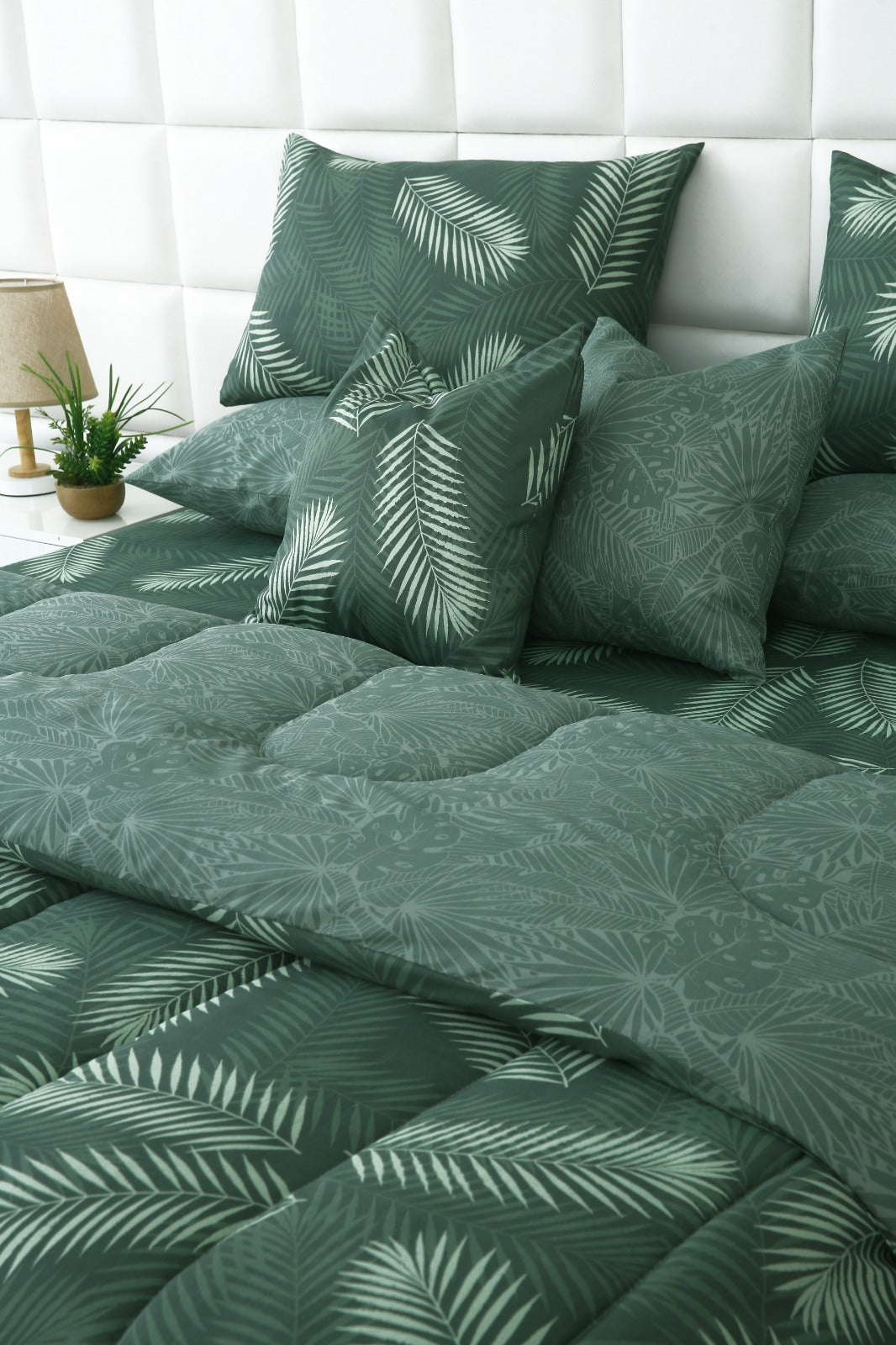 8 PCs Winter Razai Set-Emerald Feathers Comforters Apricot