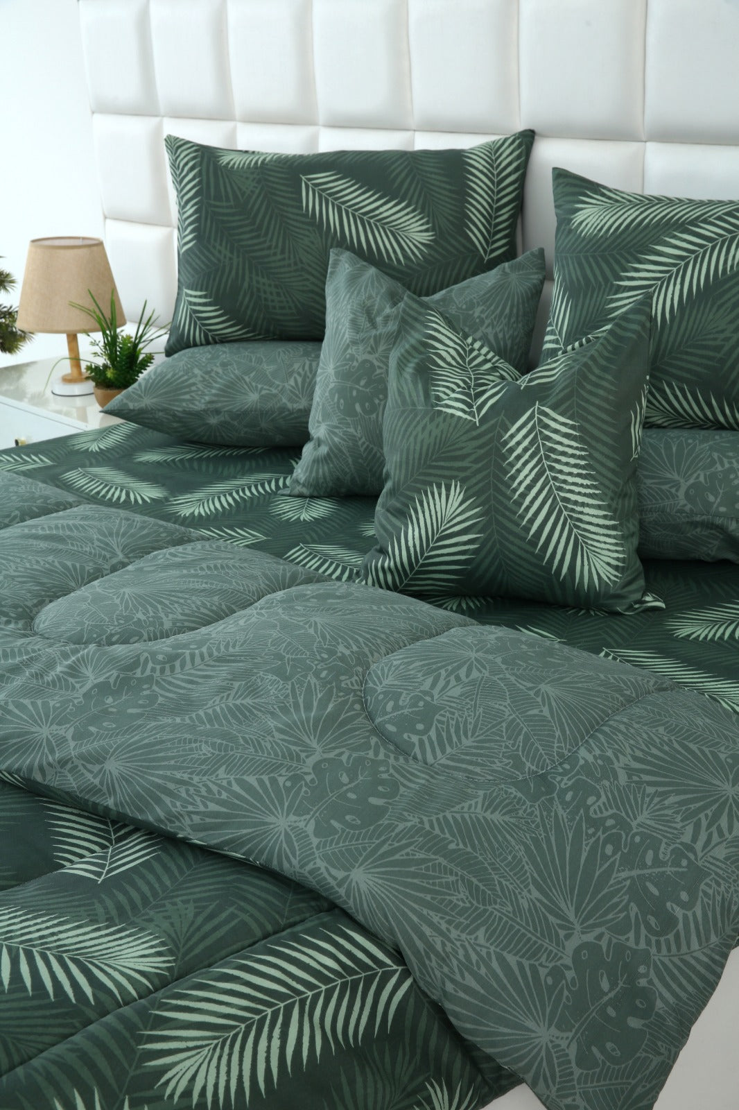 8 PCs Winter Razai Set-Emerald Feathers Comforters Apricot