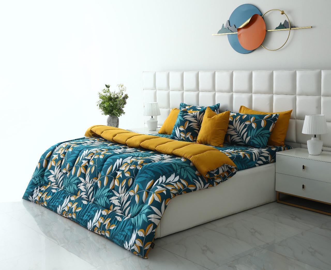 8 PCs Winter Razai Set-Tropicals Comforters Apricot