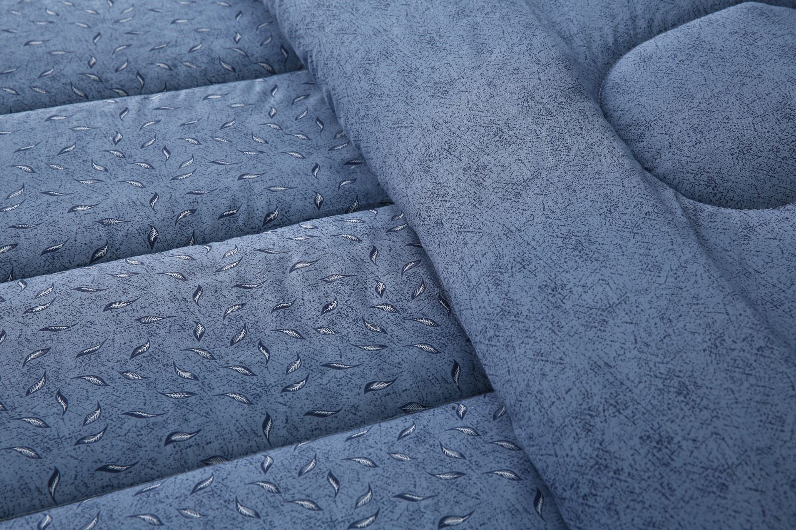 1 PC Double Winter Razai-Raincloud Blue Feathers Comforters Apricot