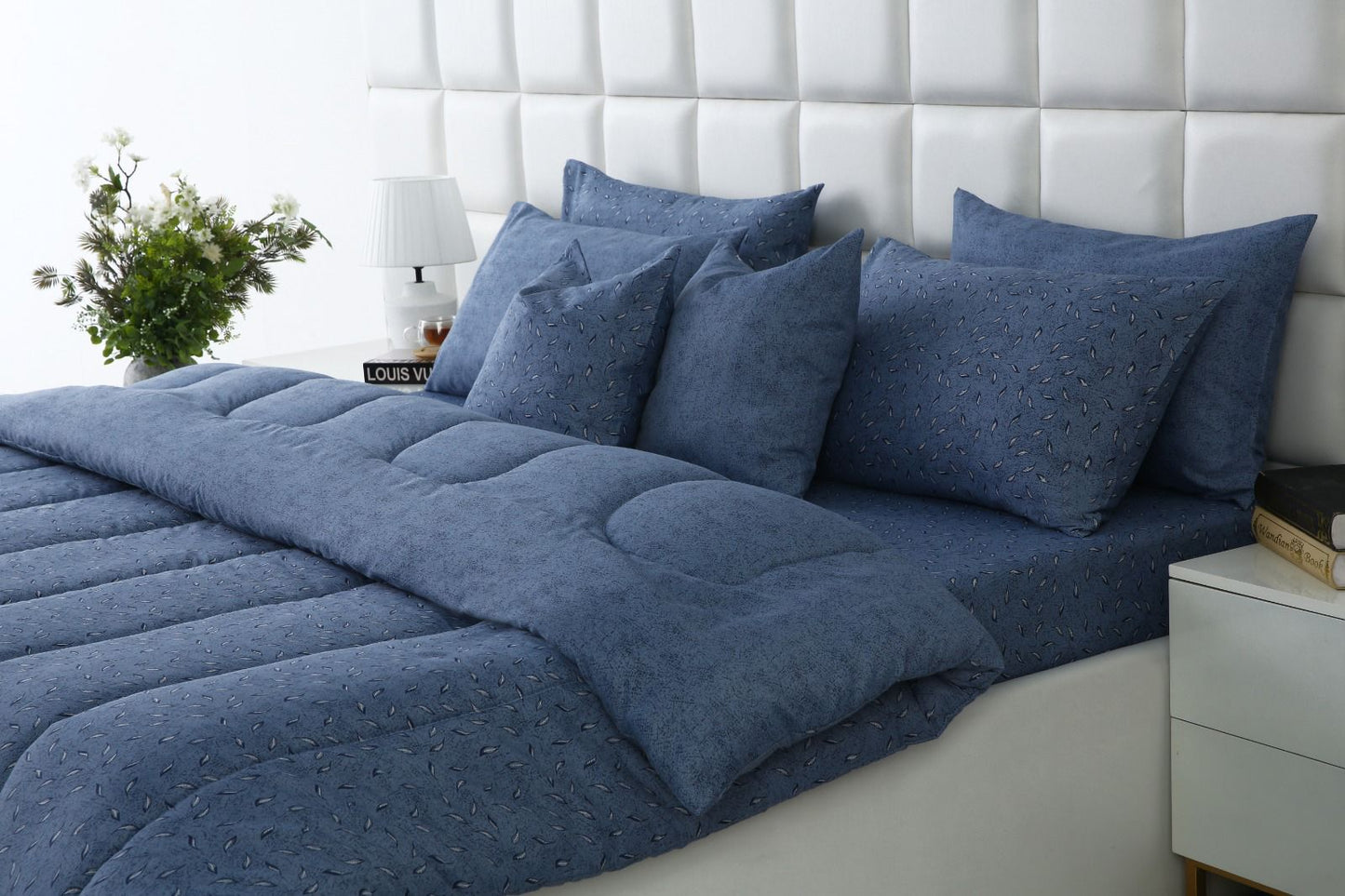 5 PCs Single Razai Set-Raincloud Blue Feathers Comforters Apricot