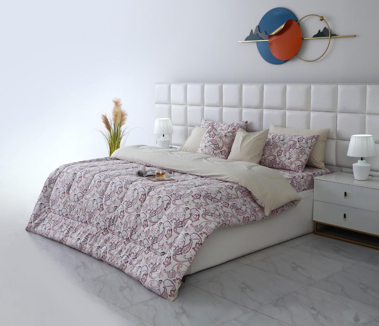 8 PCs Winter Razai Set-Pink Paisley Comforters Apricot