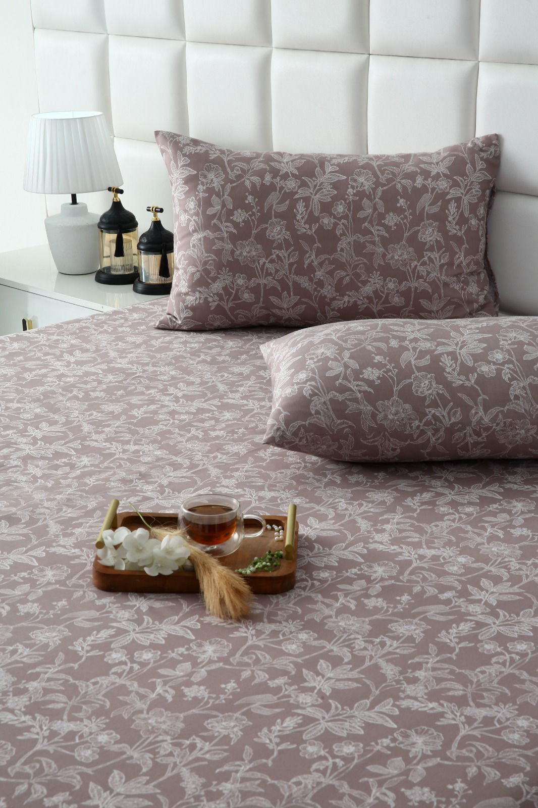 3 PCs Double Bed Sheet-White Peonies BED SHEET Apricot