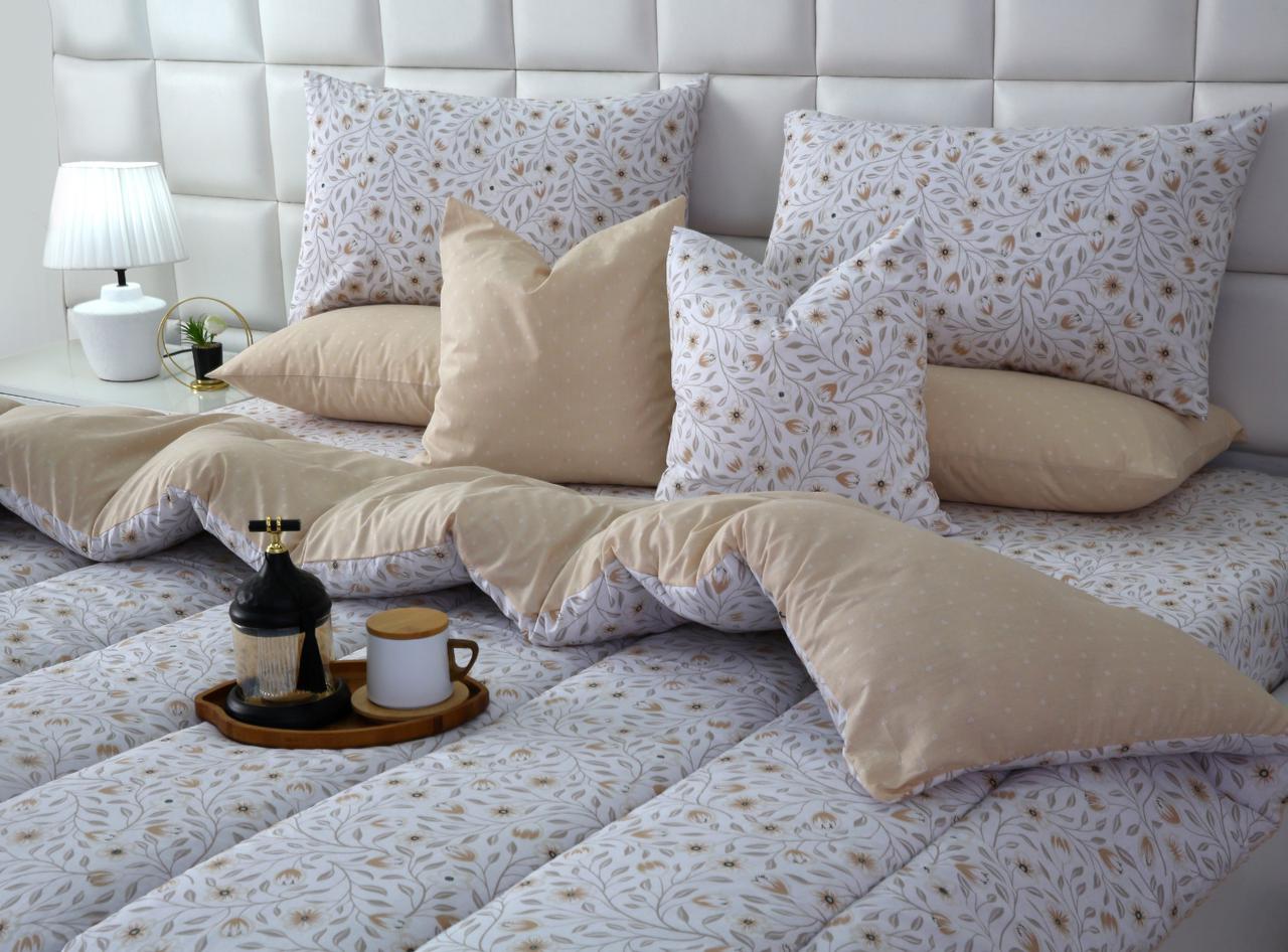 8 PCs Winter Razai Set-Corsage Flower Comforters Apricot