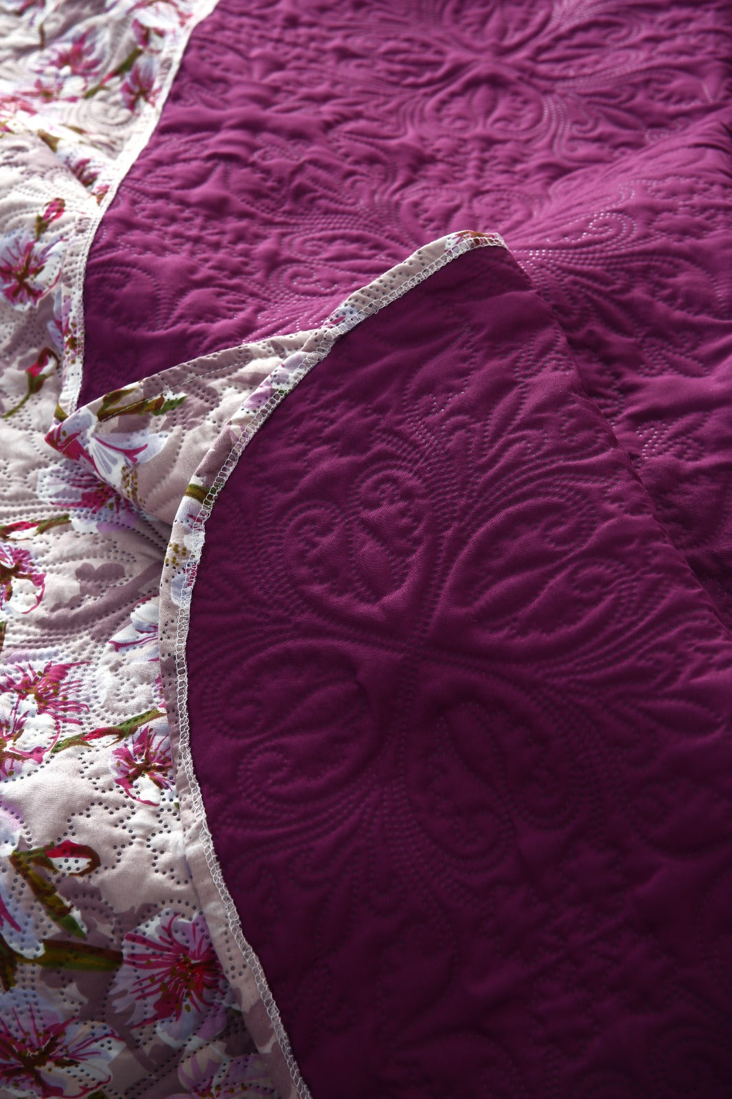 6 PCs Luxury Bed Spread Set-Bloom Bliss Bed Spread Apricot