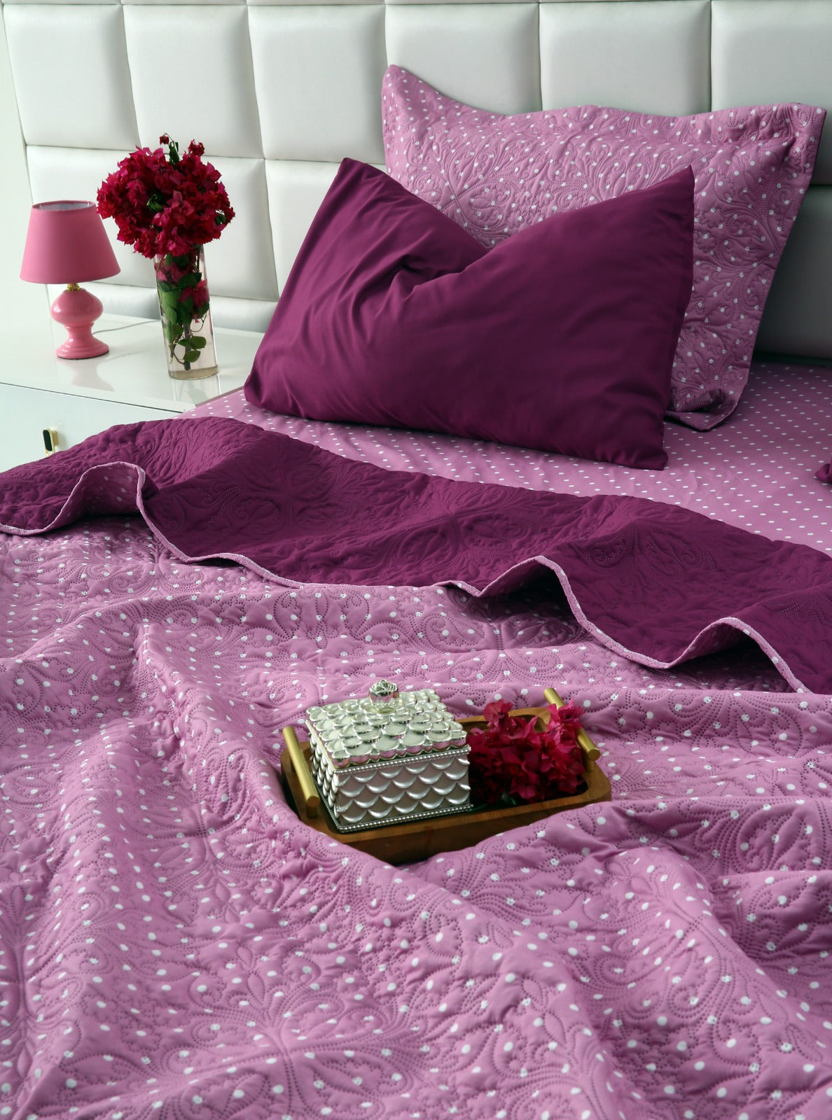 6 PCs Luxury Bed Spread Set-Lilac Polka Bed Spread Apricot