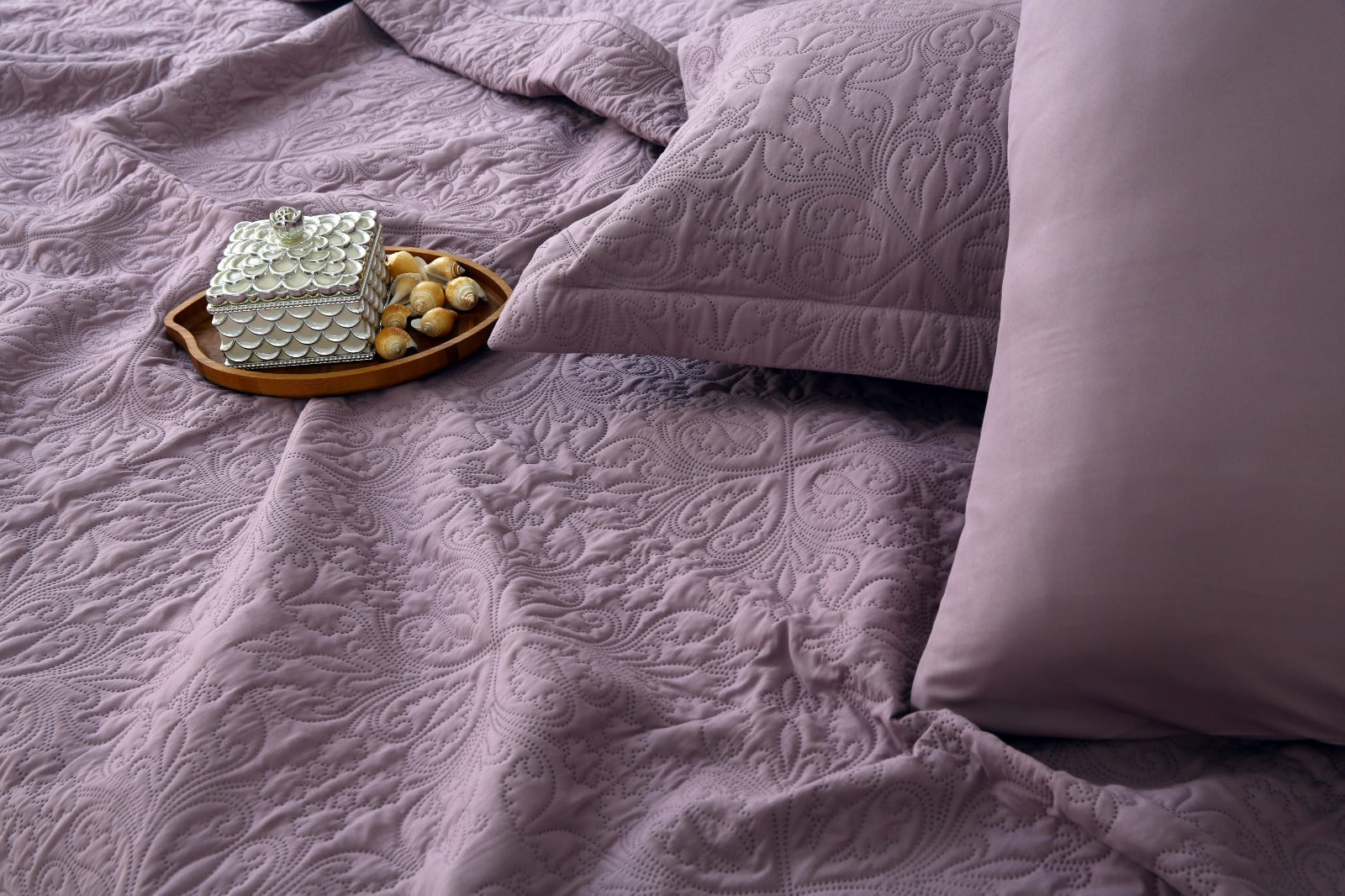 6 PCs Luxury Bed Spread Set-Lilac Bed Spread Apricot