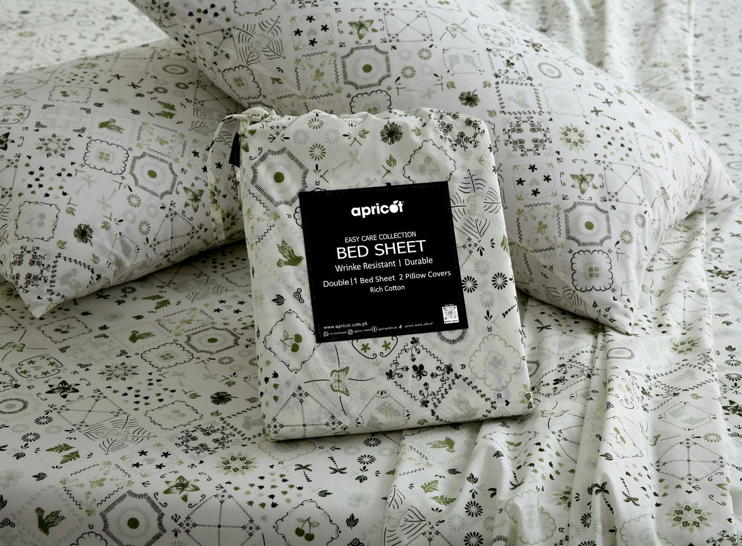 3 PCs Double Bed Sheet With Same Packing-Floral Patchwork Bed Sheets Apricot