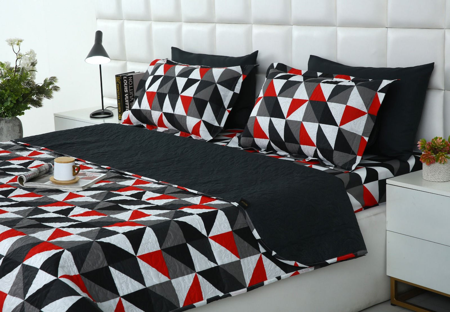 6 PCs Bed Spread Set- Abstract Geometric Bed Spread Apricot