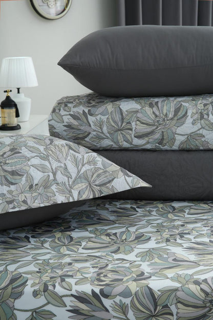 6 PCs Bed Spread Set- Buds Floral Bed Spread Apricot