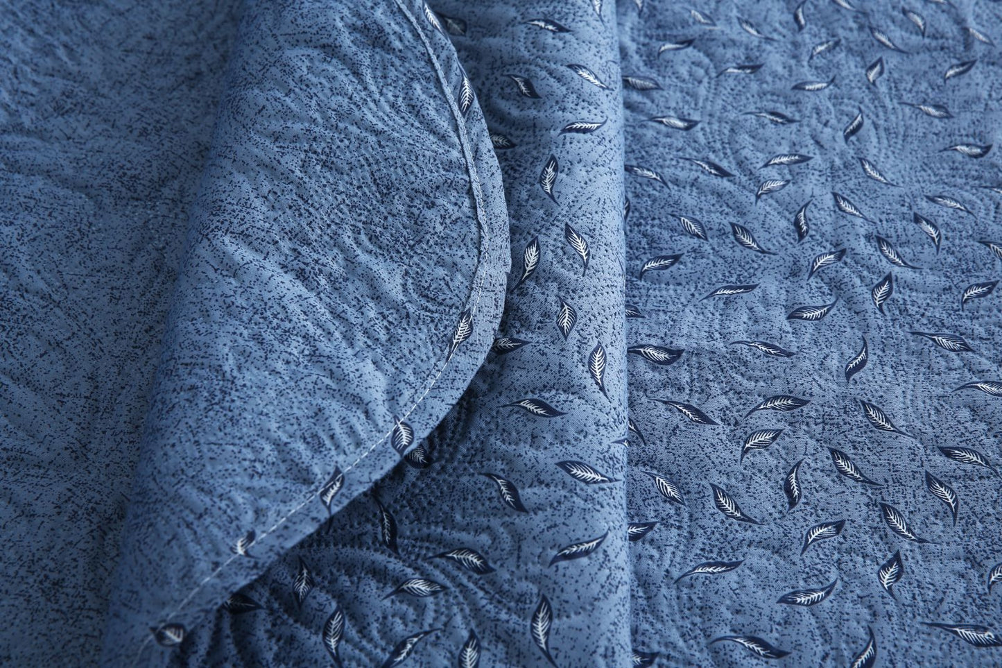 6 PCs Bed Spread Set- Raincloud Blue Feathers Bed Spread Apricot