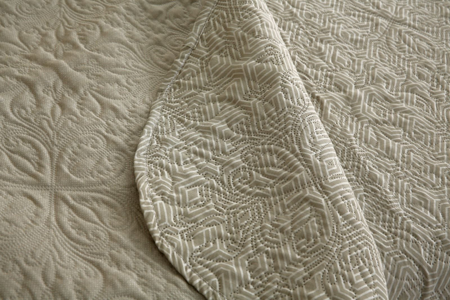 6 PCs Bed Spread Set- Opus Bed Spread Apricot