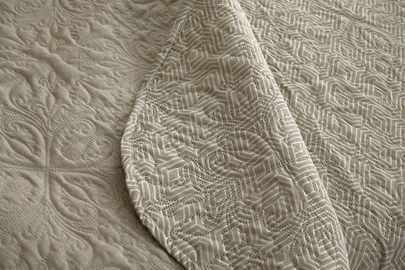 6 PCs Bed Spread Set- Opus Bed Spread Apricot