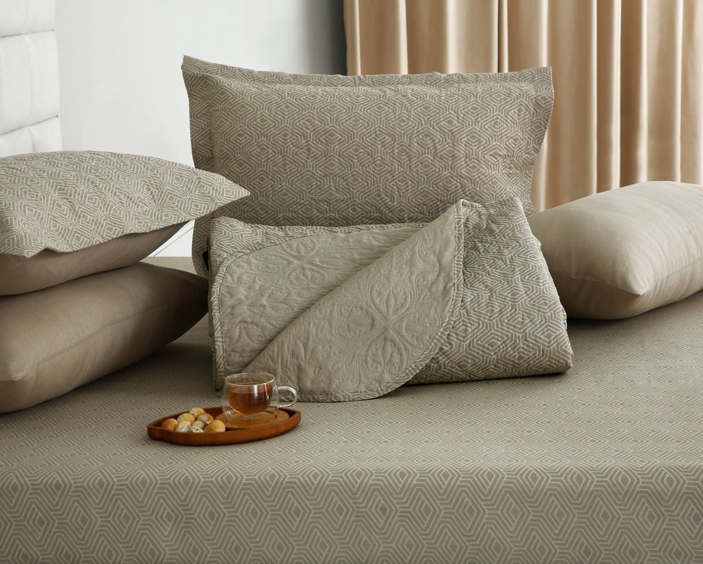 6 PCs Bed Spread Set- Opus Bed Spread Apricot