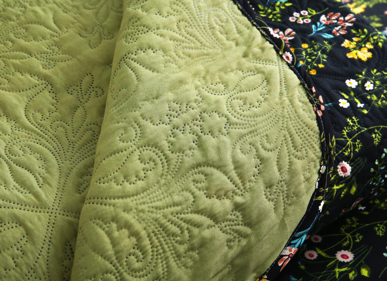 6 PCs Bed Spread Set- Black Meadows Bed Spread Apricot