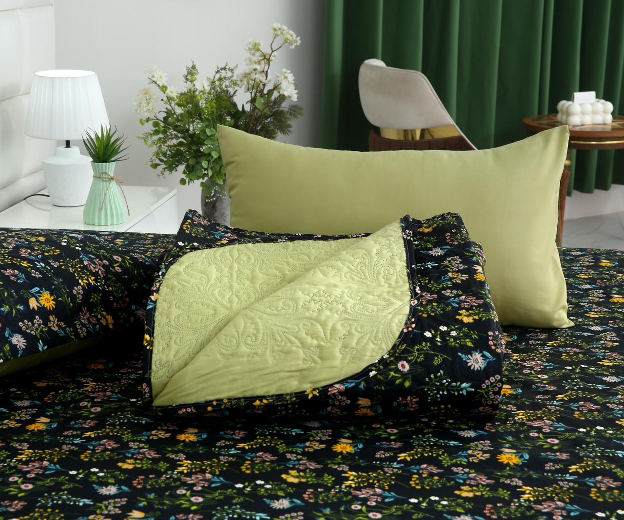 6 PCs Bed Spread Set- Black Meadows Bed Spread Apricot