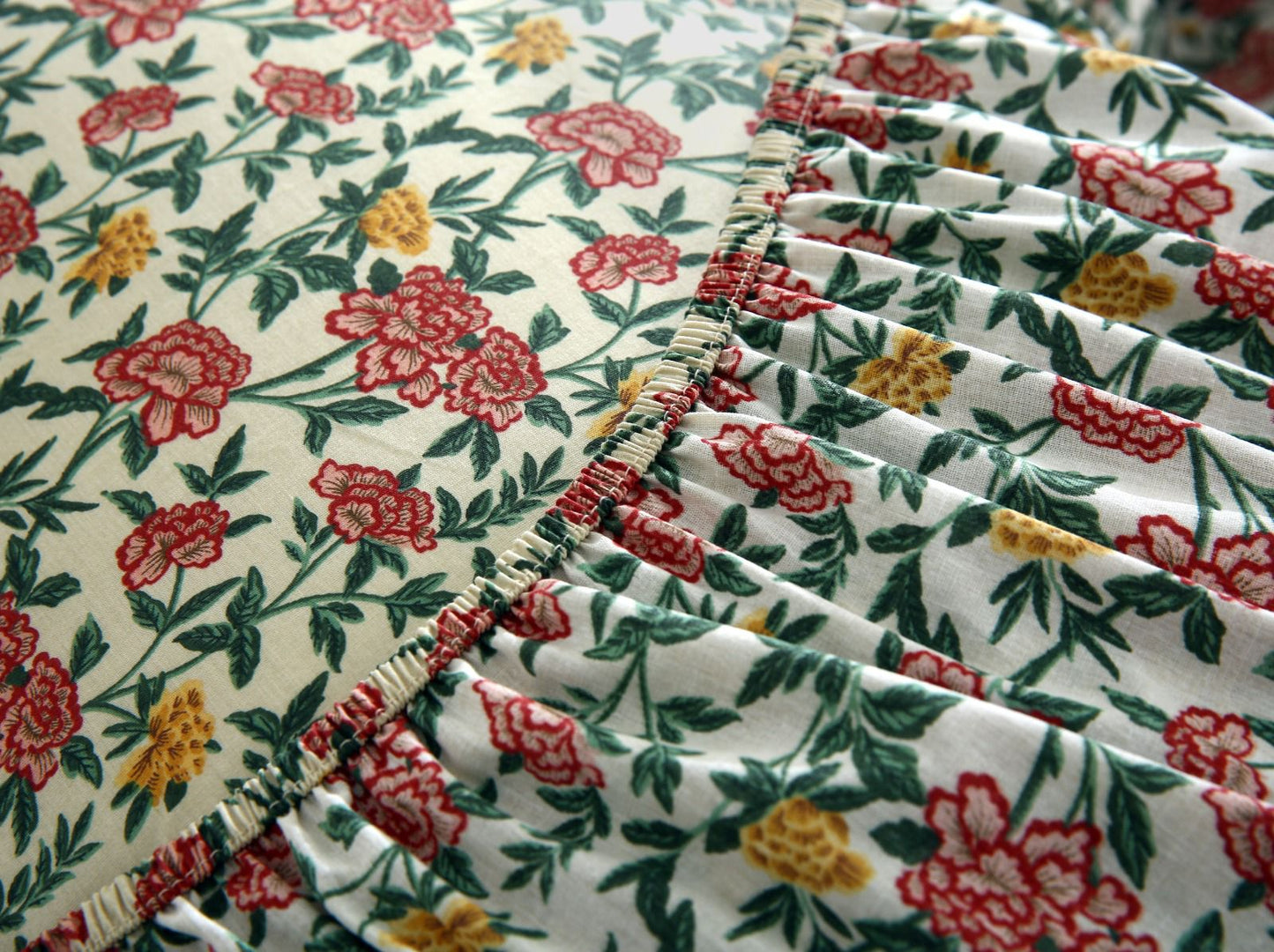 Percale Fitted Bed Sheet- PFL003