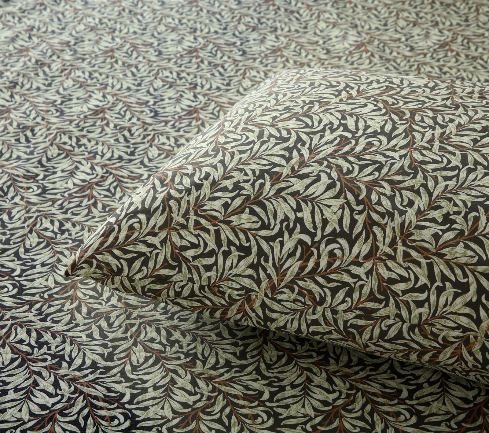 Fitted Bed Sheet- Brown Jewel Fitted Sheets Apricot