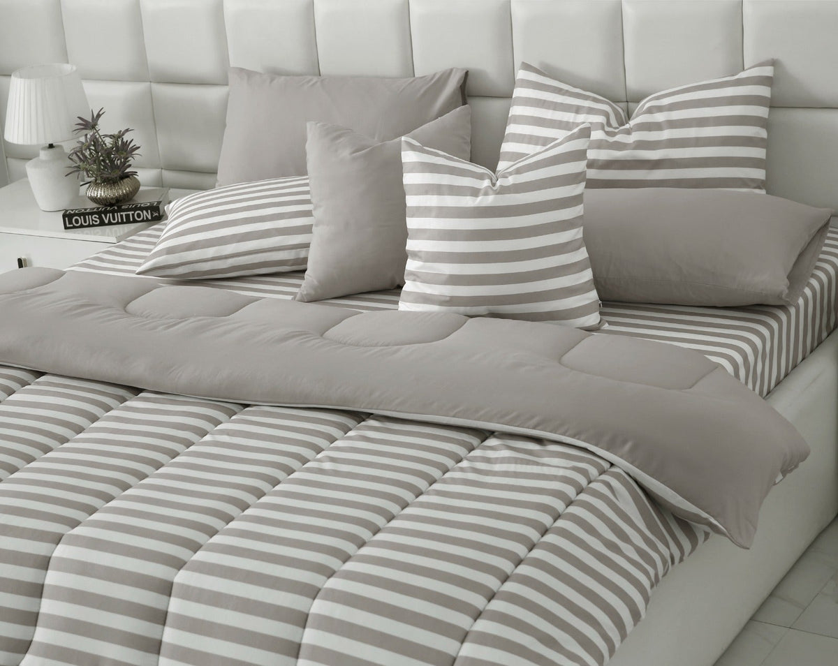 8 PCs Winter Razai Set- Beige Stripes