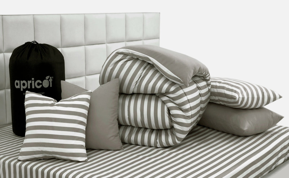 8 PCs Winter Razai Set- Beige Stripes