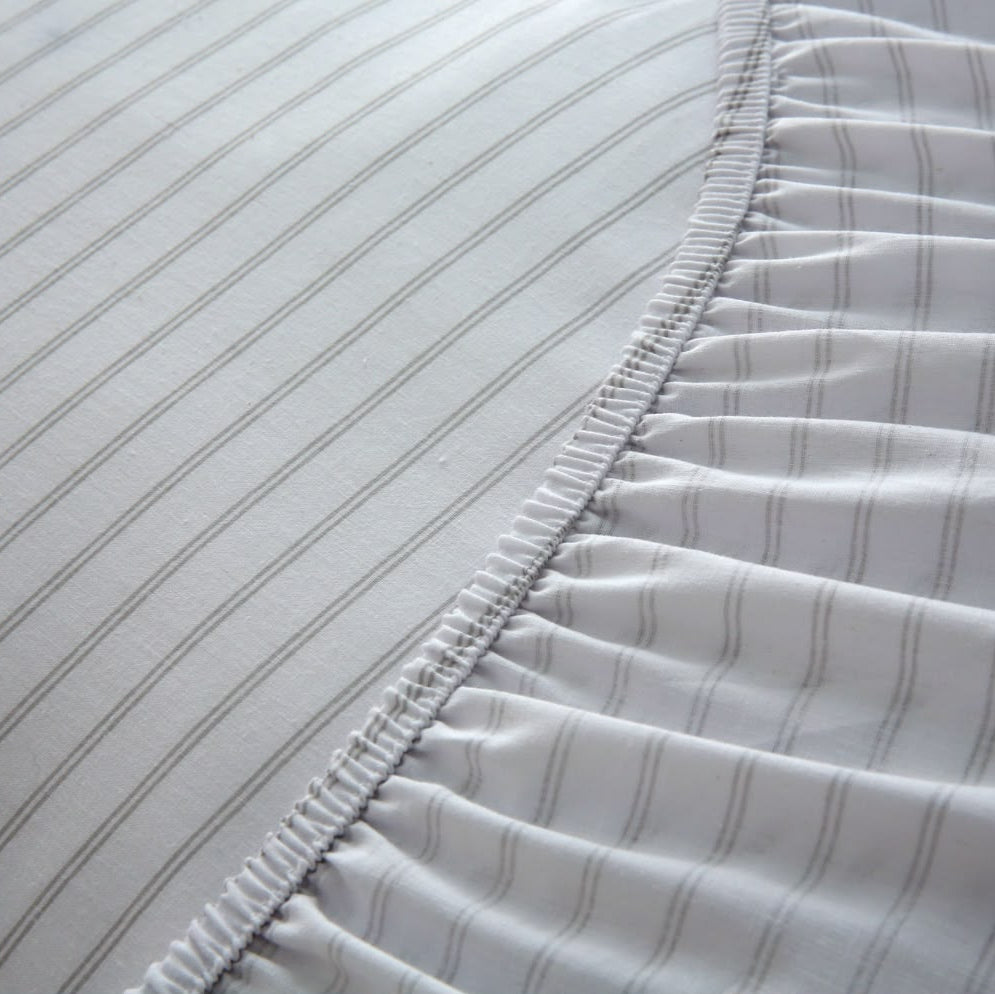 Fitted Bed Sheet- PFT0292 Fitted Sheets Apricot