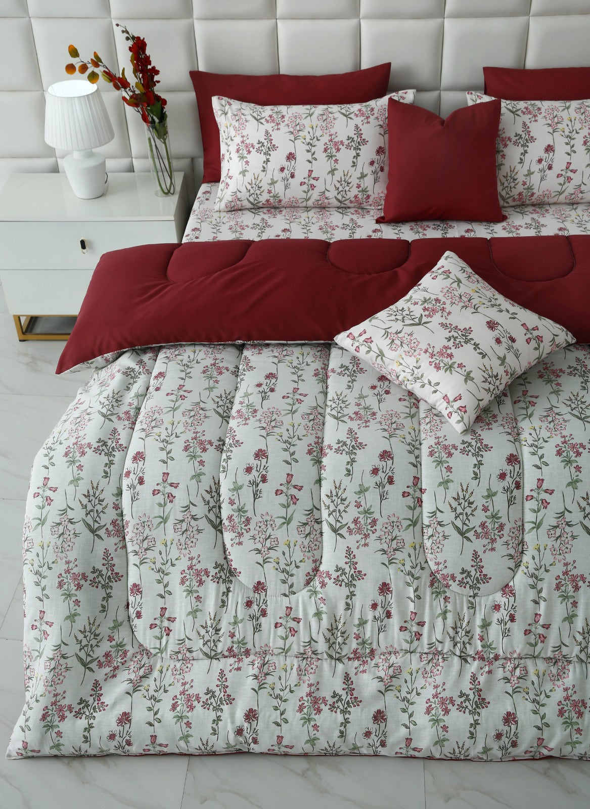 8 PCs Premium Winter Razai Set- Ruby Meadow Comforters Apricot