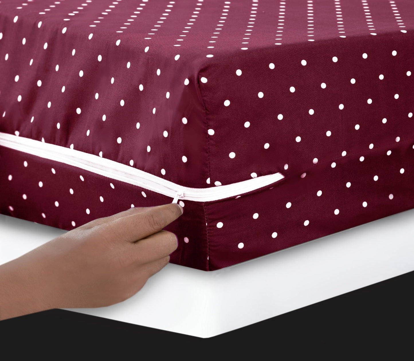 Zipper Mattress Cover Printed- Plum Polka